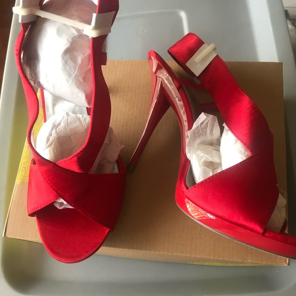 Red Shoes